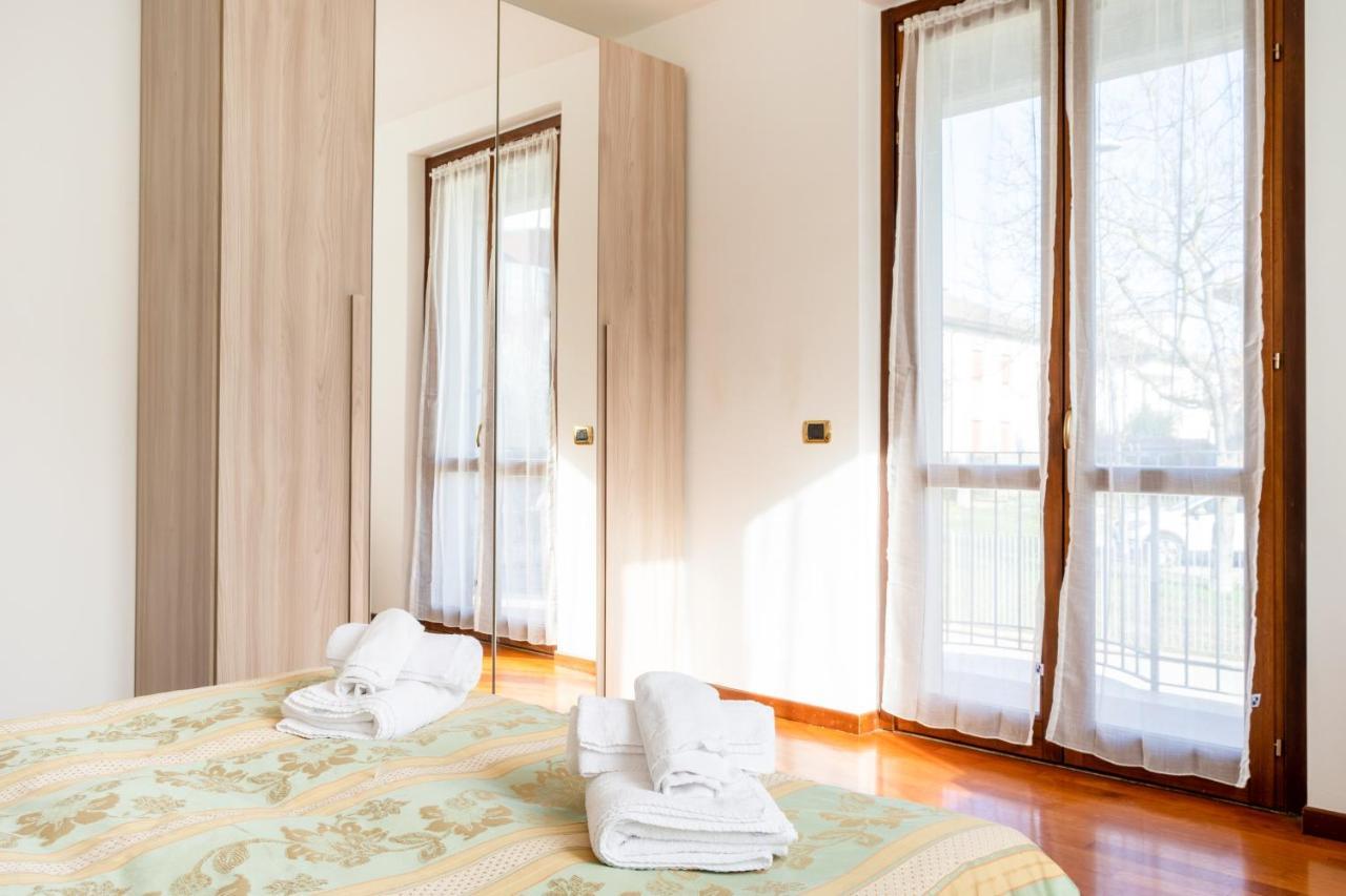 Casa Del Giardino Bright Apartment Бастия-Умбра Экстерьер фото