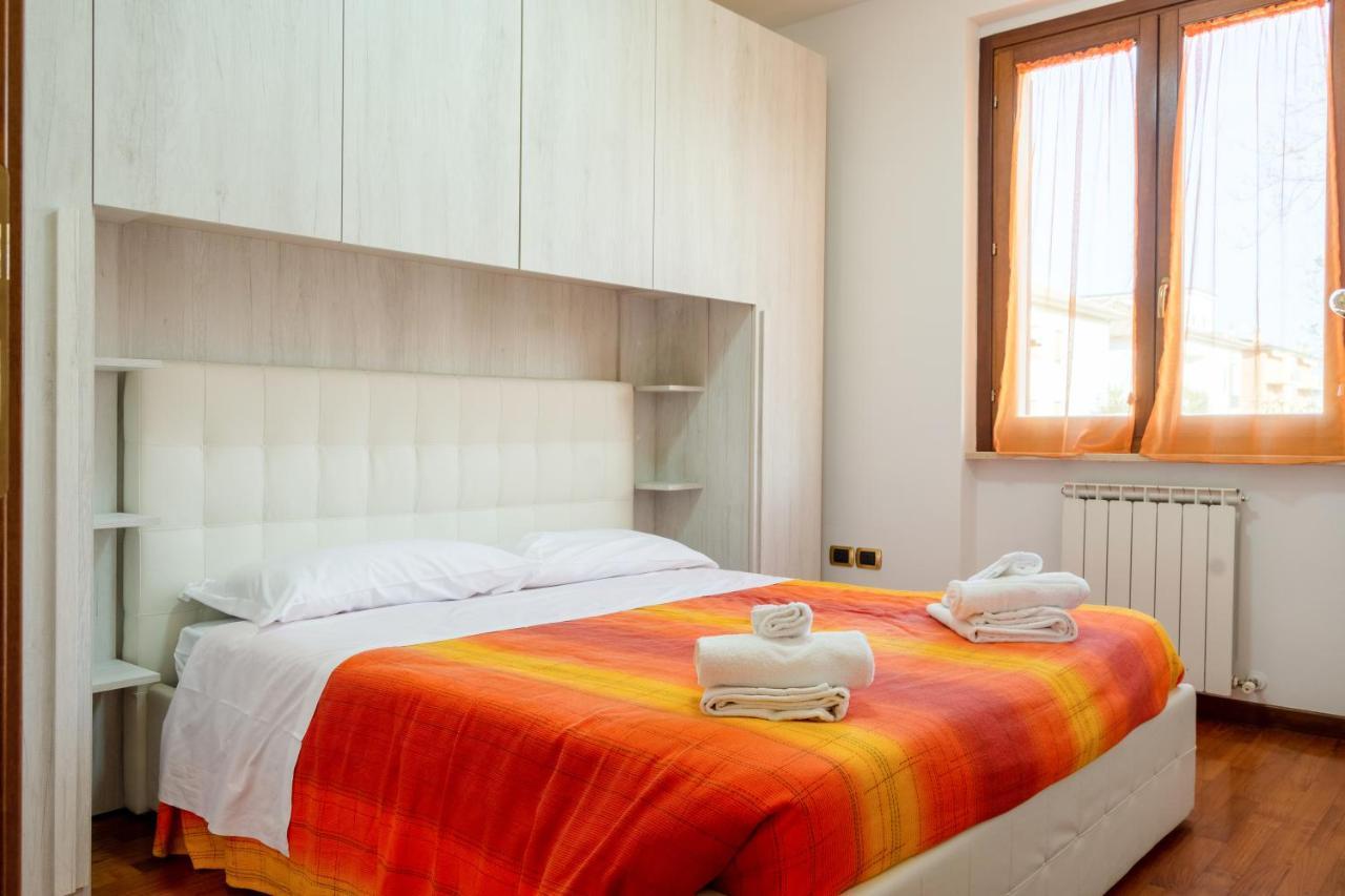 Casa Del Giardino Bright Apartment Бастия-Умбра Экстерьер фото
